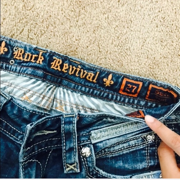 🔥Rock Revival Denim Jeans - Picture 3 of 8